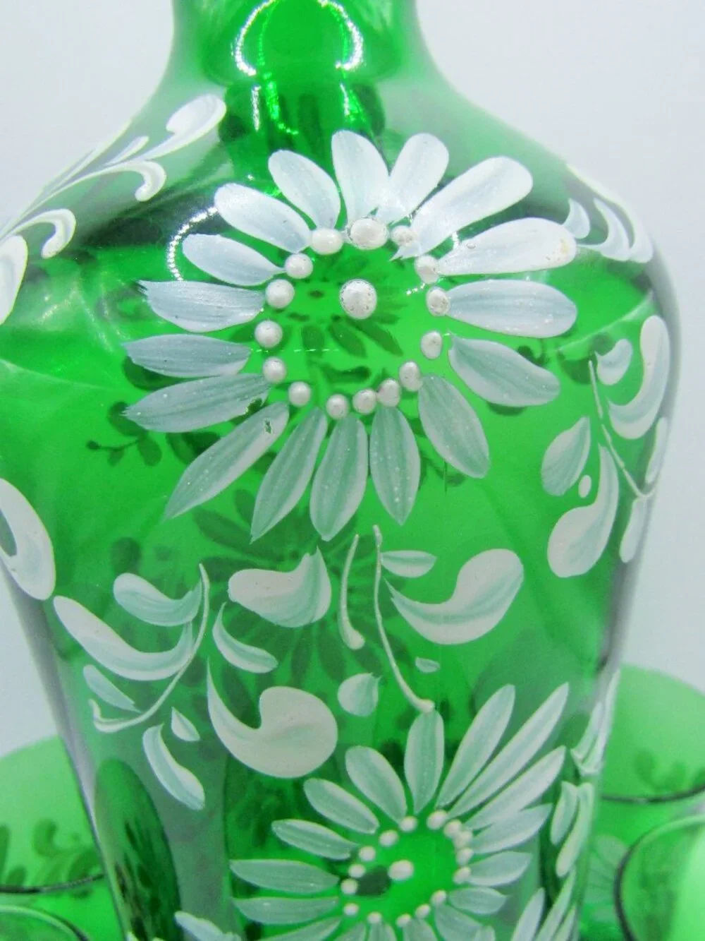 Hand Painted Italian Decanter With Six Cordials Shot Glasses